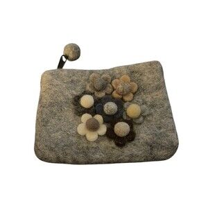 Felted Wool Coin Bag/Wallet/Change Purse 6”x 5” Floral Zipper Gray Lined NWOT